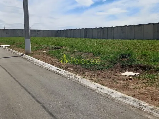 Terreno com 250m², à venda, no bairro Centro em Taubaté