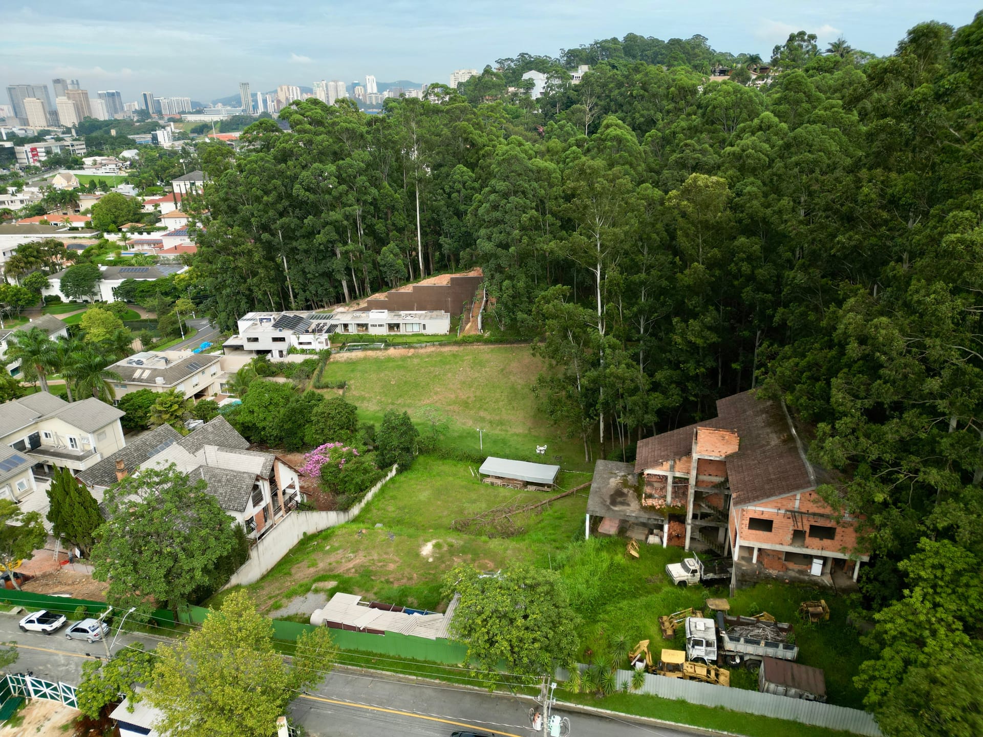 Terreno em Alphaville — foto 1
