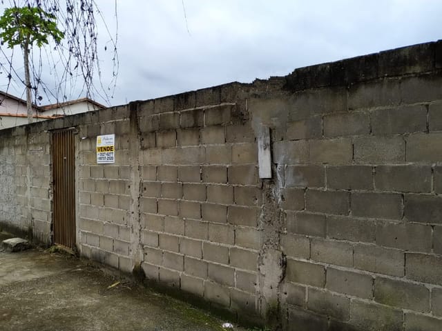Terreno com 411m², à venda, no bairro Centro em Pindamonhangaba