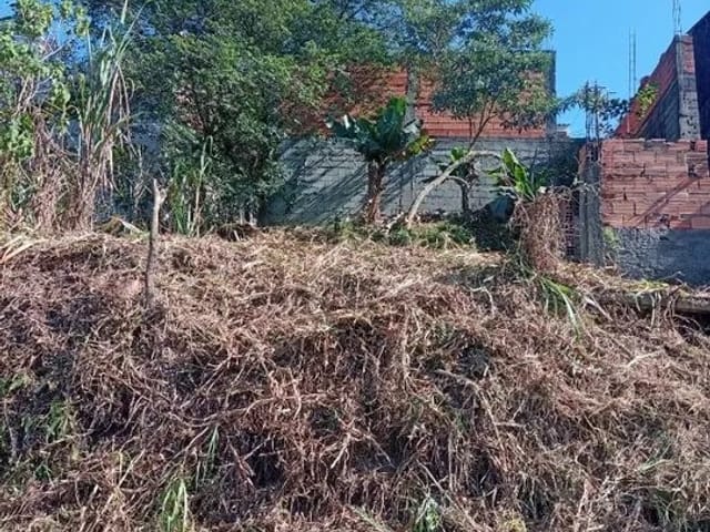 Terreno com 300m², à venda, no bairro Cristal Park em Santana de Parnaíba