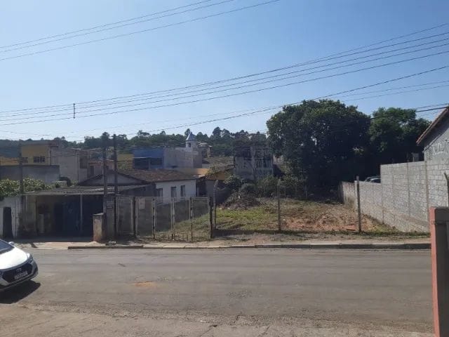 Terreno com 395m², à venda, no bairro Jardim Sao Luiz (Caucaia do Alto) em Cotia
