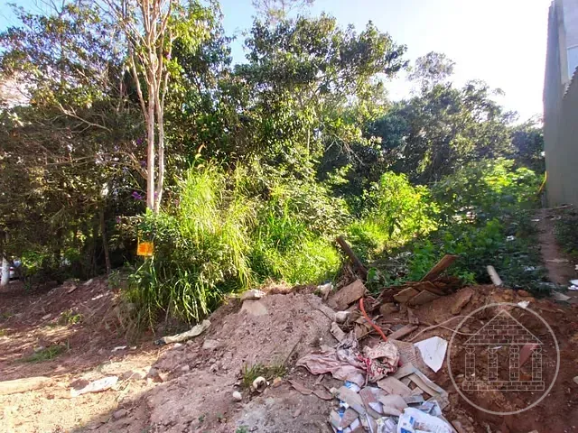 Terreno com 504m², à venda, no bairro Parque do Terceiro Lago em São Paulo