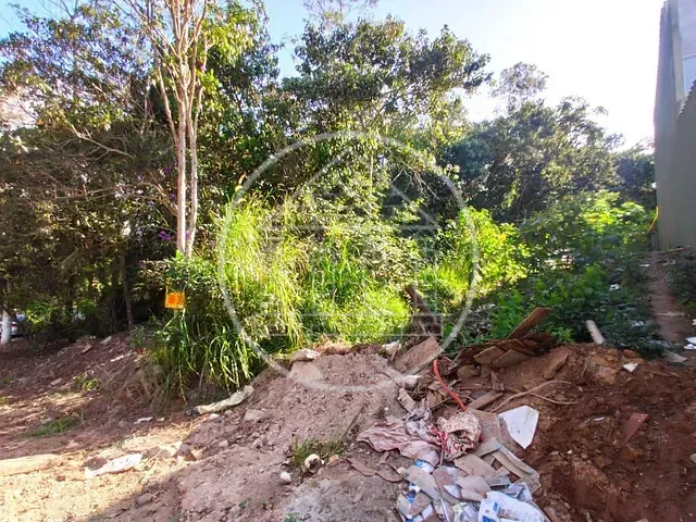 Terreno com 504m², à venda, no bairro Parque do Terceiro Lago em São Paulo