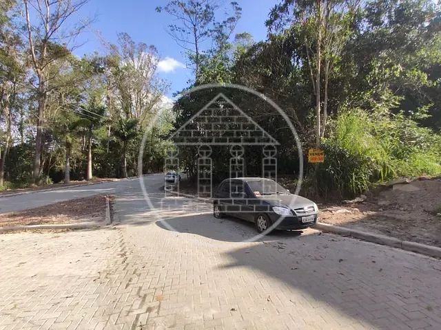 Terreno com 504m², à venda, no bairro Parque do Terceiro Lago em São Paulo