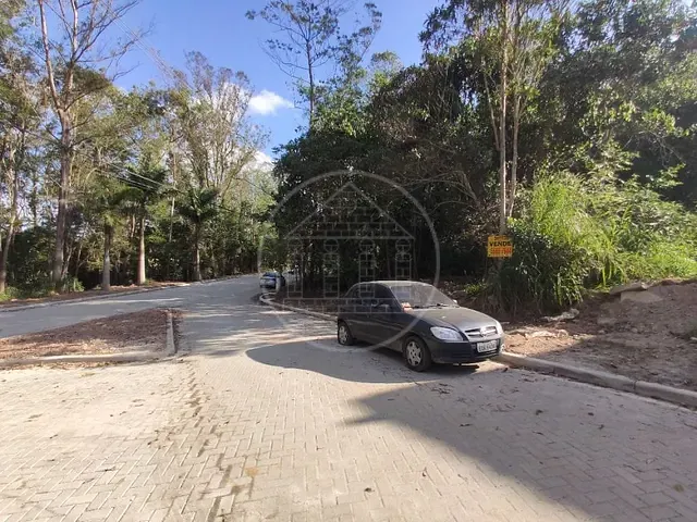 Terreno com 504m², à venda, no bairro Parque do Terceiro Lago em São Paulo