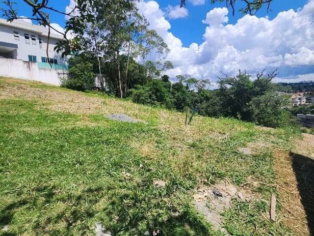 Terreno com 543m², à venda, no bairro Quintas do Ingaí em Santana de Parnaíba