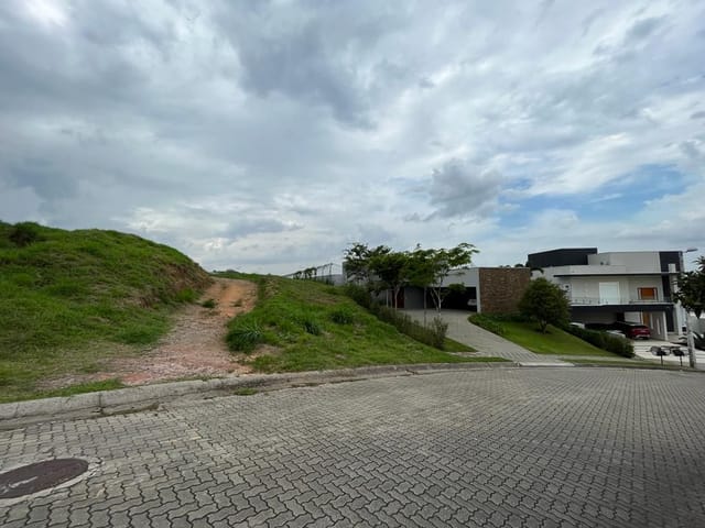 Foto do Terreno - Terreno à venda, 2426 m² por R$ 3.000.000 - Condomínio Reserva do Paratehy Norte- São José dos Campos/SP | RUSSI IMÓVEIS