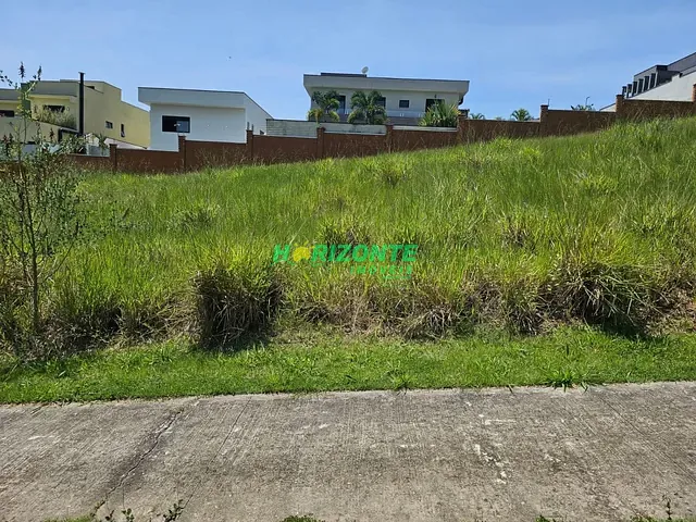 Terreno com 451m², à venda, no bairro Condomínio Residencial Monaco em São José dos Campos