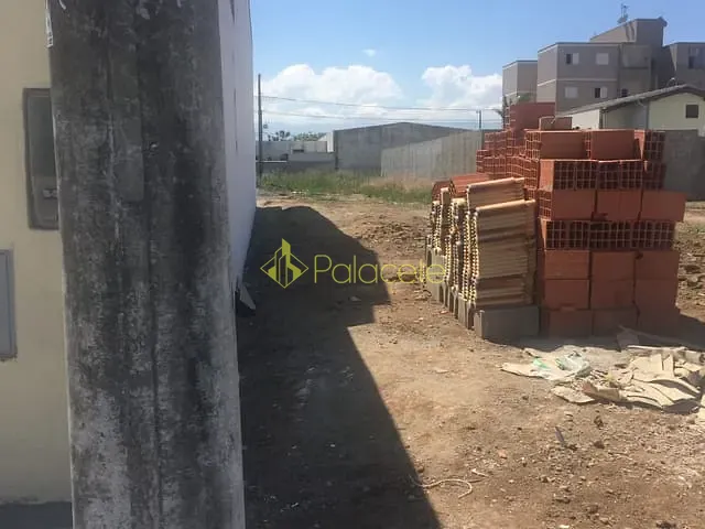 Terreno com 200m², à venda, no bairro Parque das Palmeiras em Pindamonhangaba