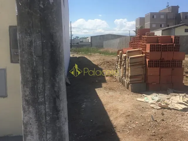 Terreno com 200m², à venda, no bairro Parque das Palmeiras em Pindamonhangaba