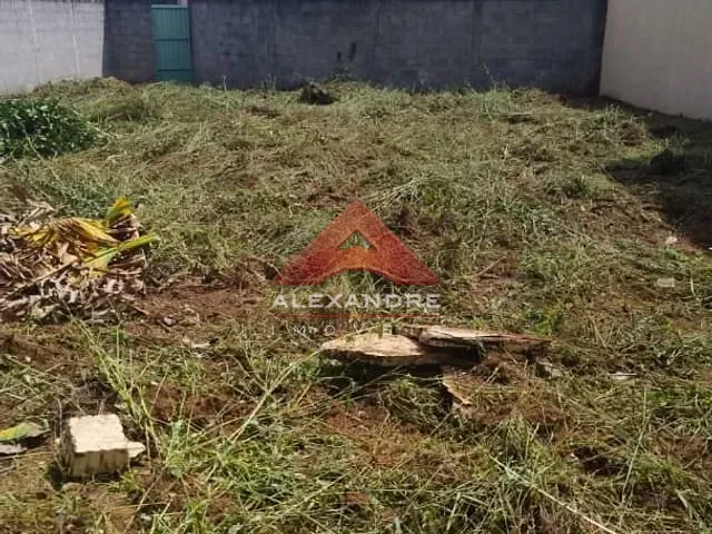 Terreno com 238m², à venda, no bairro Residencial Santa Paula em Jacareí