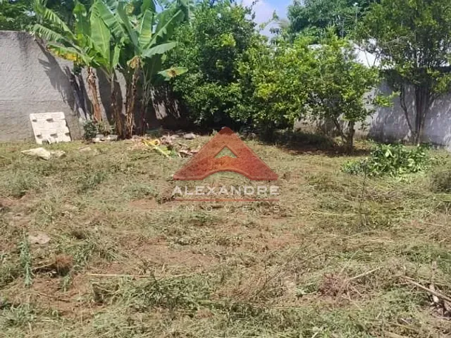 Terreno com 238m², à venda, no bairro Residencial Santa Paula em Jacareí