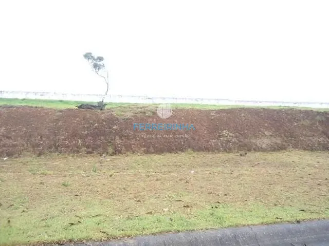 Terreno com 749m², à venda, no bairro Condomínio Reserva do Paratehy em São José dos Campos
