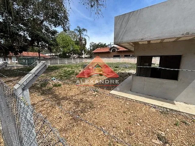 Terreno com 818m², à venda, no bairro Jardim Apolo em São José dos Campos