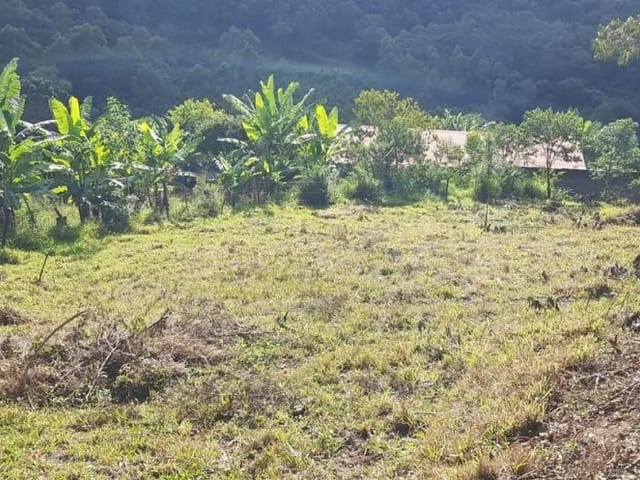 Terreno com 2270m², à venda, no bairro Caucaia do Alto em Cotia