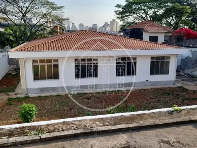 Terreno com 950m², à venda, no bairro Moema em São Paulo