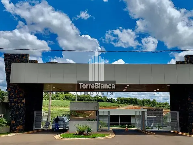 Terreno com 300m², à venda, no bairro Colônia Dona Luiza em Ponta Grossa