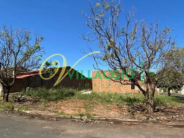 Terreno com 301m², à venda, no bairro Parque das Aroeiras II em São José do Rio Preto