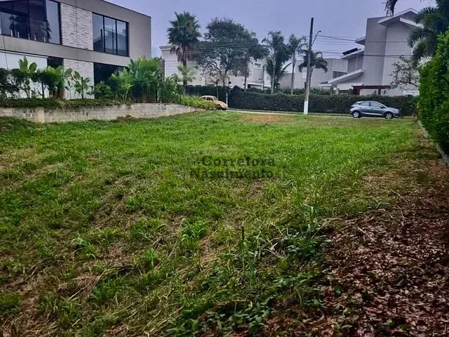 Terreno com 630m², à venda, no bairro Jardim Paraiba em Jacareí