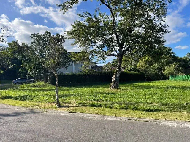 Terreno com 800m², à venda, no bairro Jardim Paraiba em Jacareí