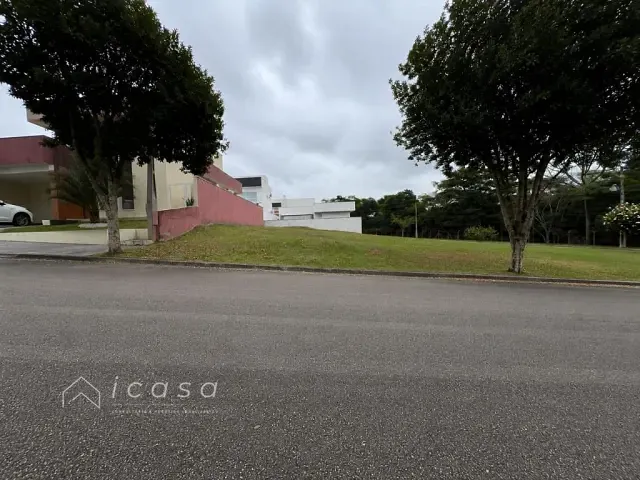 Terreno com 360m², à venda, no bairro Condomínio Terras do Vale em Caçapava