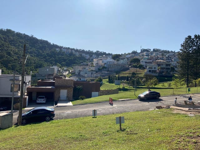Terreno com 849m², à venda, no bairro Alphaville em Santana de Parnaíba