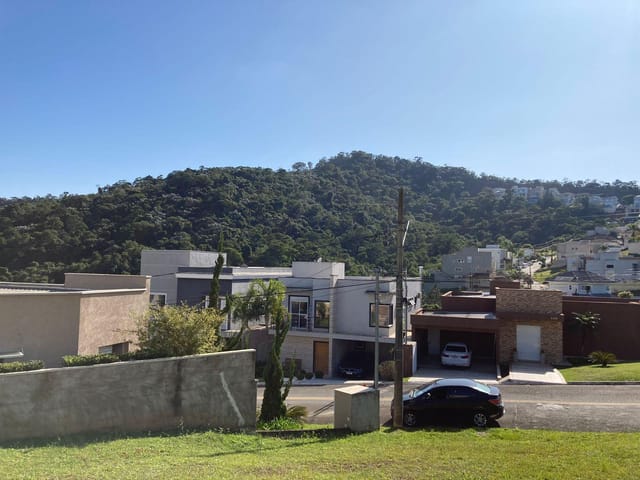 Terreno com 849m², à venda, no bairro Alphaville em Santana de Parnaíba