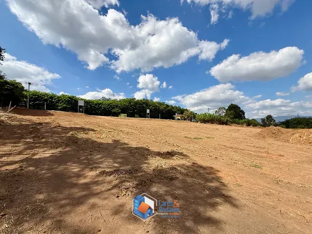 Terreno com 1145m², à venda, no bairro Estância Santa Maria do Laranjal em Atibaia