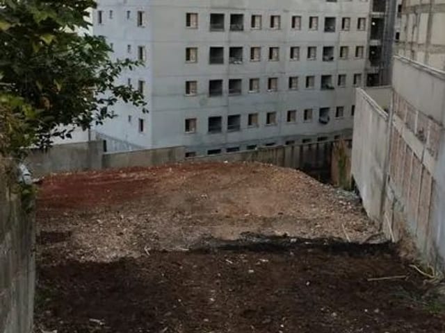 Terreno com 750m², à venda, no bairro Vila Pereira Barreto em São Paulo