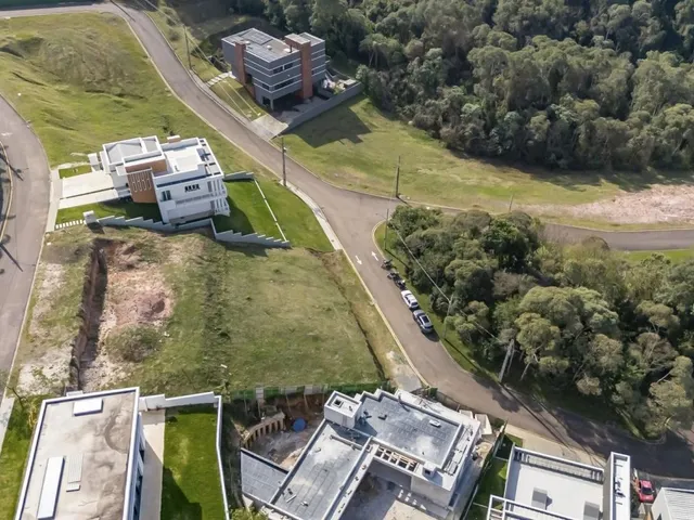 Terreno com 701m², à venda, no bairro Não informado em Campo Magro