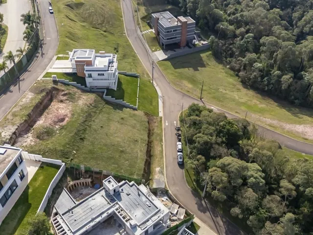Terreno com 701m², à venda, no bairro Não informado em Campo Magro
