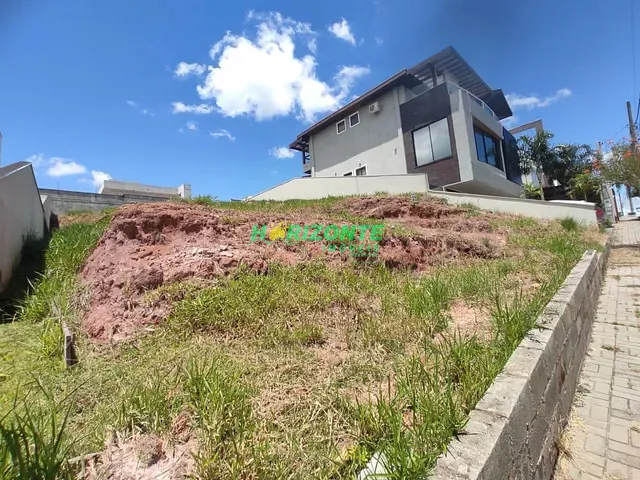 Terreno com 450m², à venda, no bairro Condomínio Residencial Jaguary em São José dos Campos