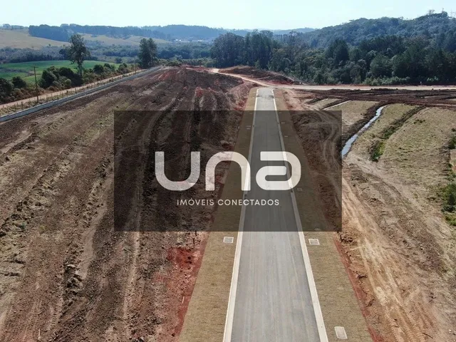 Terreno à venda, no bairro Ferraria em Campo Largo