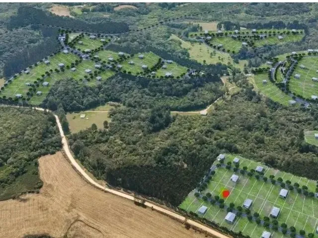 Terreno à venda, no bairro Ferraria em Campo Largo