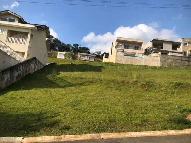Terreno com 360m², à venda, no bairro Parque Sinai em Santana de Parnaíba