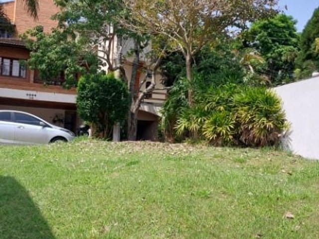 Terreno com 300m², à venda, no bairro Rio Cotia em Cotia