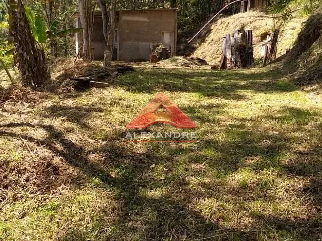 Terreno com 5000m², à venda, no bairro Canaã em Jambeiro