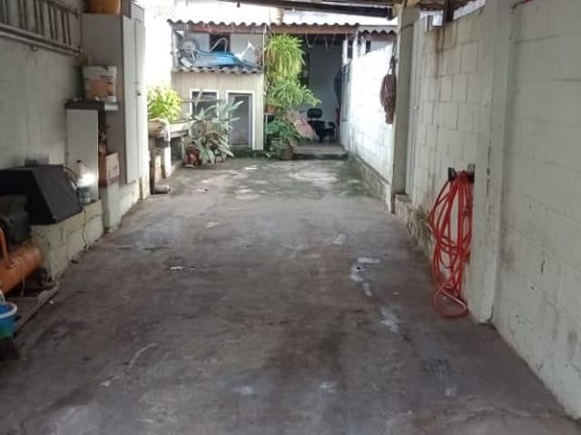 Terreno com 200m², à venda, no bairro Novo Osasco em Osasco