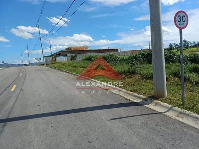 Terreno com 321m², à venda, no bairro Boa Vista em Caçapava