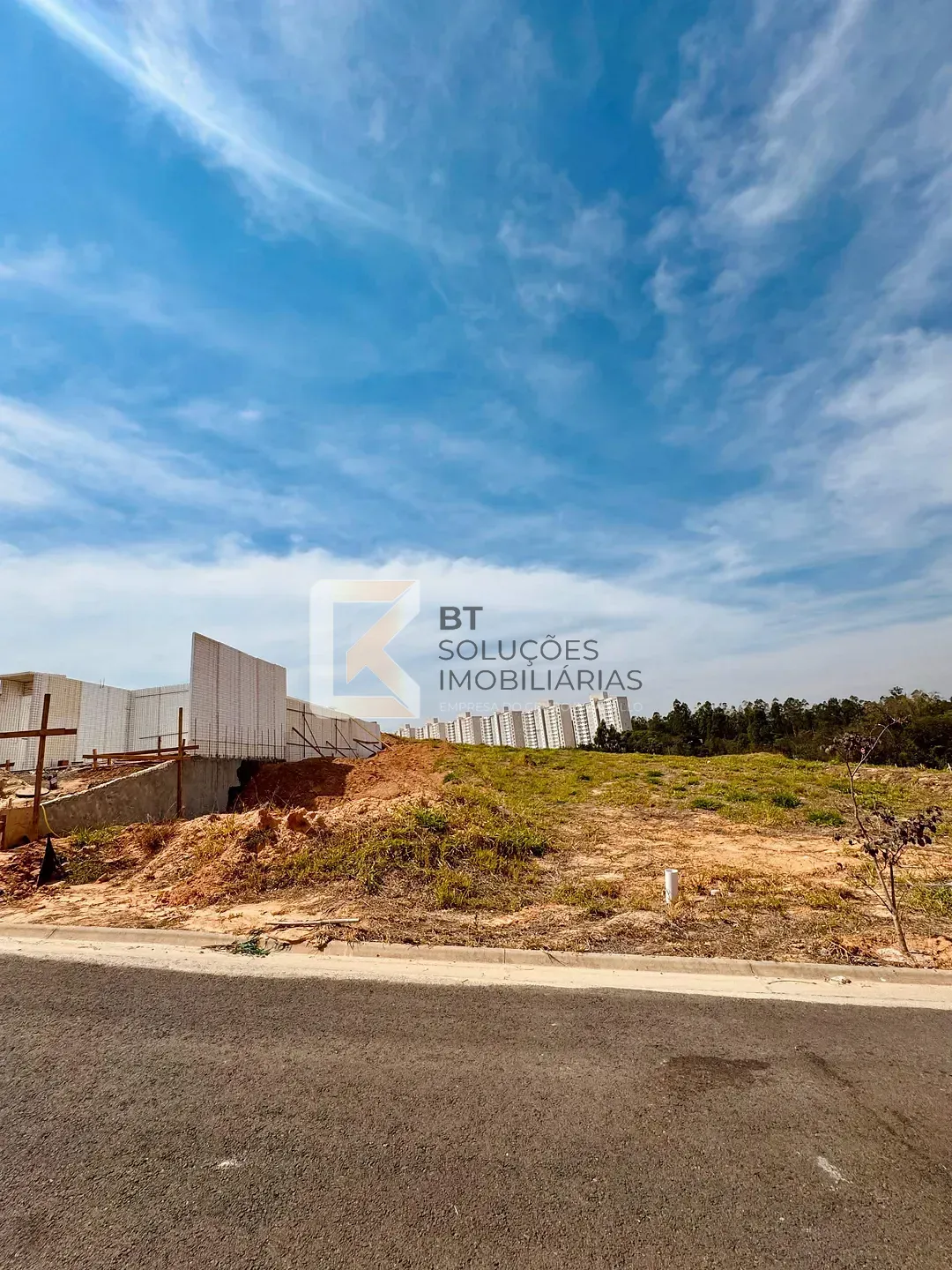 Terreno, 300 m² - Foto 2