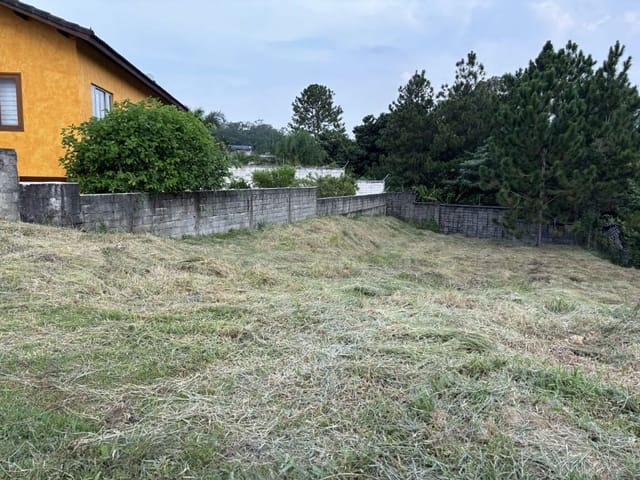 Terreno com 952m², à venda, no bairro Jardim Passargada I em Cotia