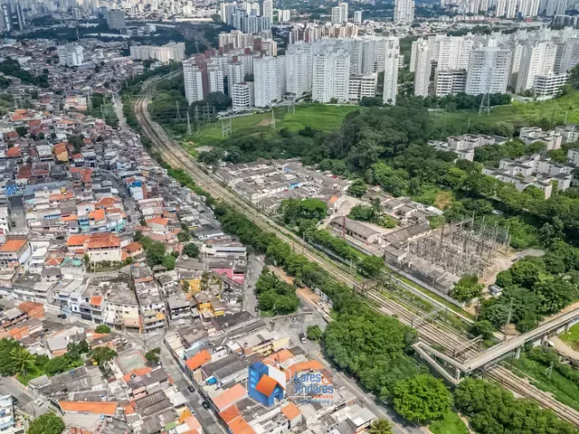 Terreno com 751m², à venda, no bairro Vila Pereira Barreto em São Paulo