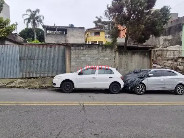 Terreno à venda, no bairro Ferrazópolis em São Bernardo do Campo