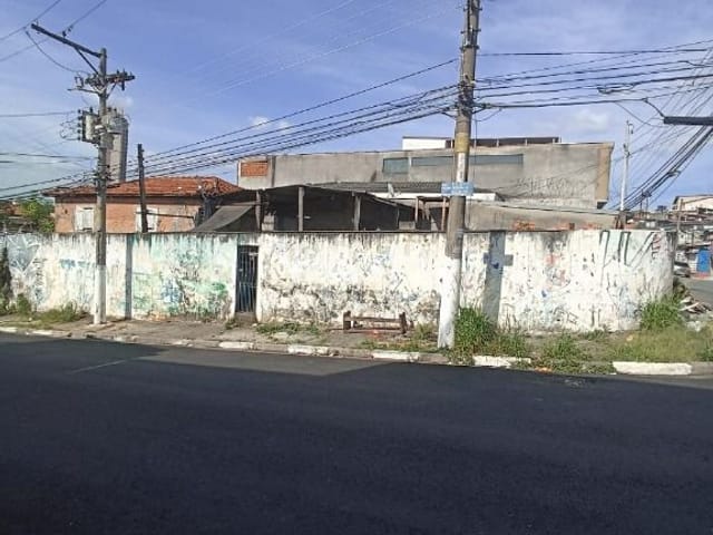 Terreno com 196m², à venda ou para alugar, no bairro Vila Yolanda em Osasco