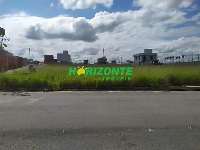 Terreno com 250m², à venda, no bairro Eugênio de Melo em São José dos Campos
