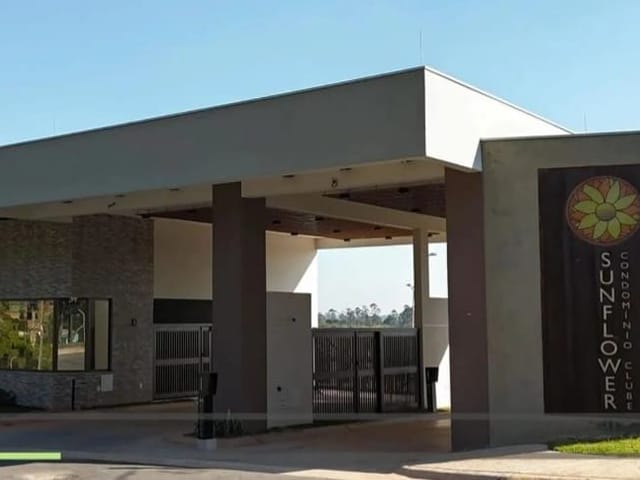 Terreno com 250m², à venda, no bairro Santana em Cotia