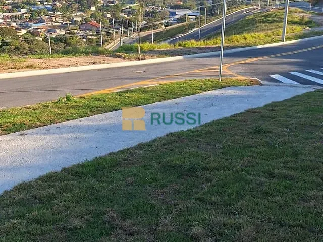 Terreno com 250m², à venda, no bairro Putim em São José dos Campos