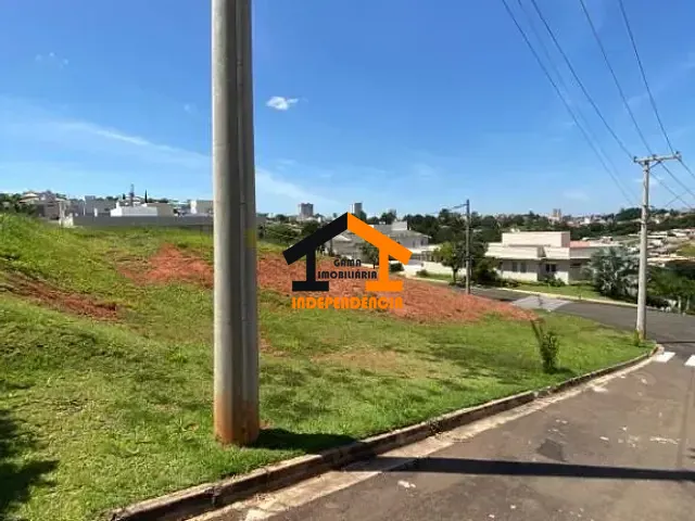 Terreno com 765m², à venda, no bairro Jardim Alto de Santa Cruz em Itatiba