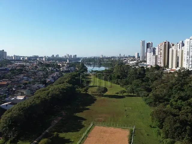 Terreno com 2478m², à venda, no bairro Guanabara em Londrina