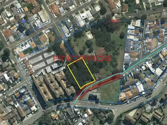 Terreno com 1950m², à venda, no bairro Santa Cândida em Curitiba